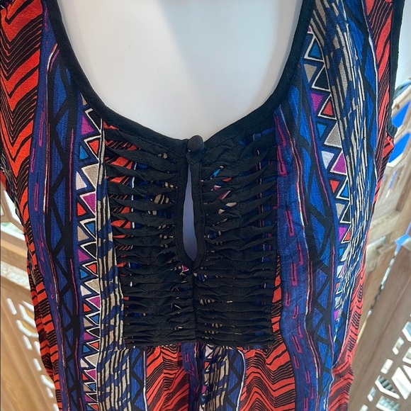 Anthropologie Meadow Rue Aztec Print Scoop neck top size Small - Picture 2 of 9